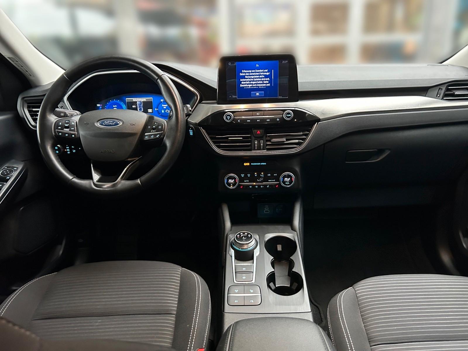 Ford Kuga Hybrid Plug in Hybrid Titanium