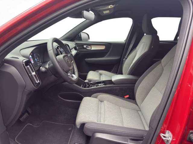 Volvo XC40 Dark Plus Recharge