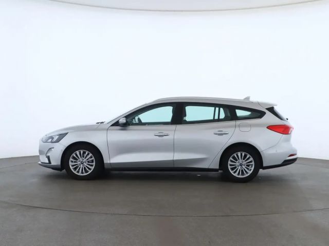 Ford Focus Titanium Wagon