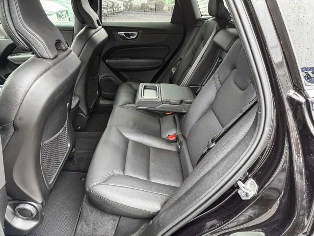 Volvo XC60 AWD Momentum