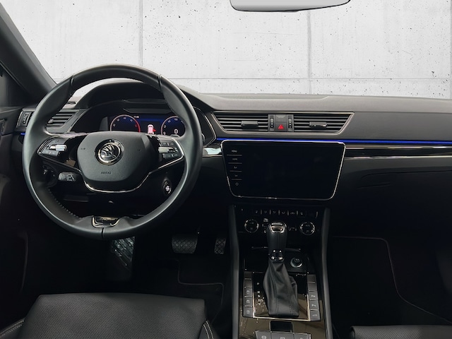 Skoda Superb 2.0 TDI Combi