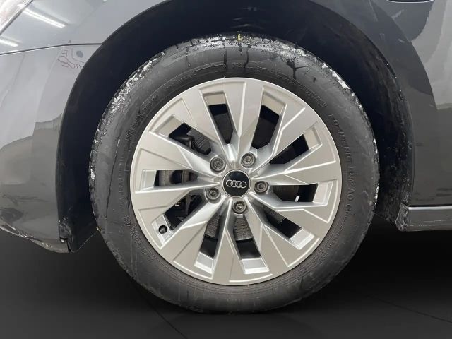 Audi A3 Hybride S-Line Sedan