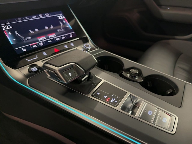 Audi A6 45 TFSI Quattro S-Tronic Sedan