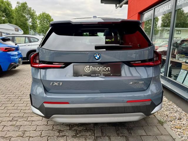 BMW iX1 xDrive