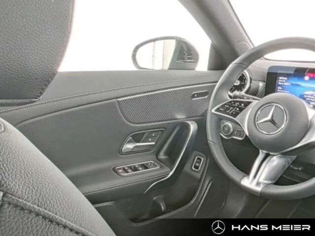Mercedes-Benz CLA 220 CLA 220 d Progressive