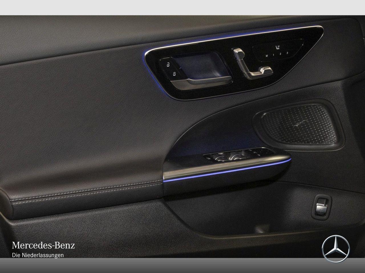 Mercedes-Benz C 200 4MATIC AVANTGARDE Sedan