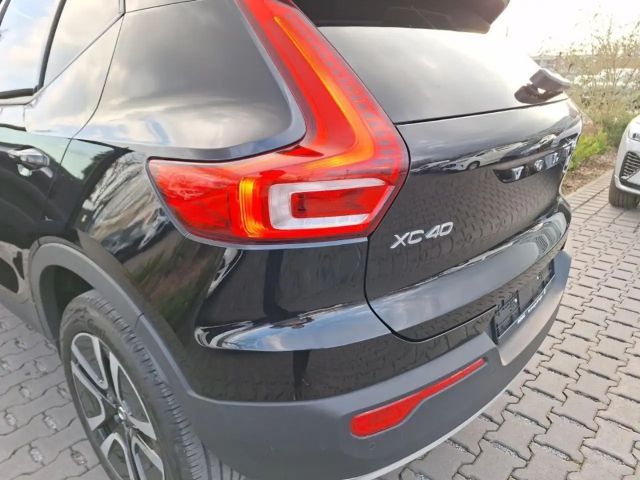 Volvo XC40 Momentum T3