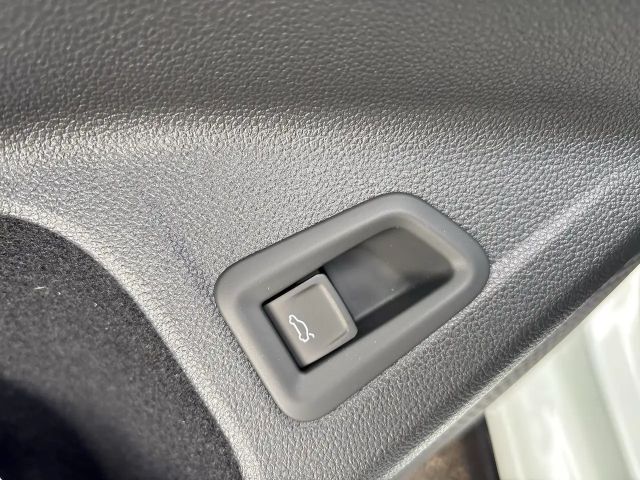 Volkswagen Golf DSG Sport Variant