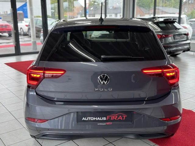 Volkswagen Polo 1.0 TSI DSG Style