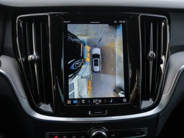 Volvo V60 Cross Country AWD Plus