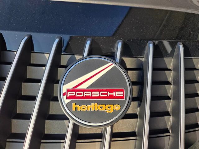 Porsche 992 4 Cabrio S Targa