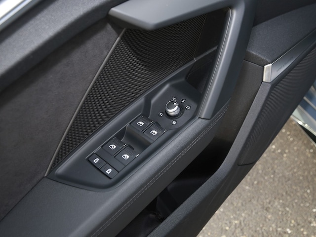 Audi RS3 Quattro S-Tronic Sedan