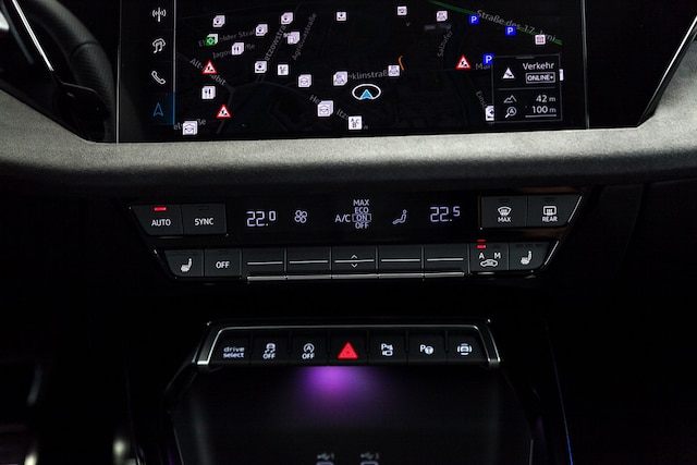 Audi RS3 Quattro S-Tronic Sedan