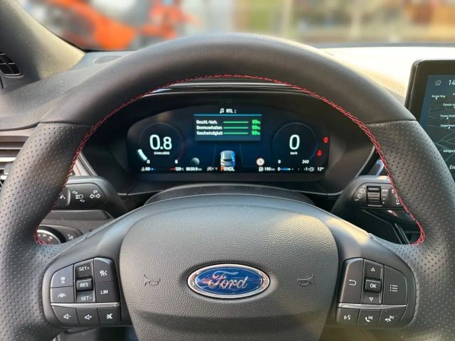 Ford Focus ST Line Wagon