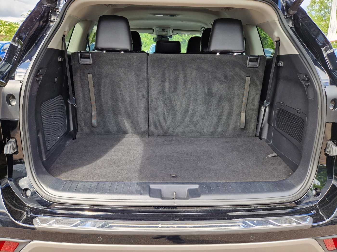 Toyota Highlander 5-deurs Basis