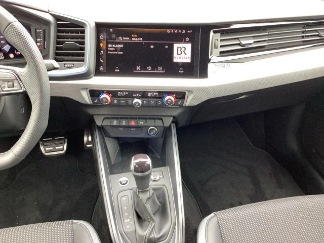 Audi A1 1.5 TFSI Allstreet S-Line