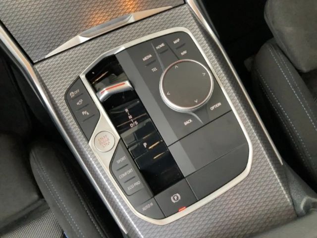 BMW 320 320d M-Sport Touring