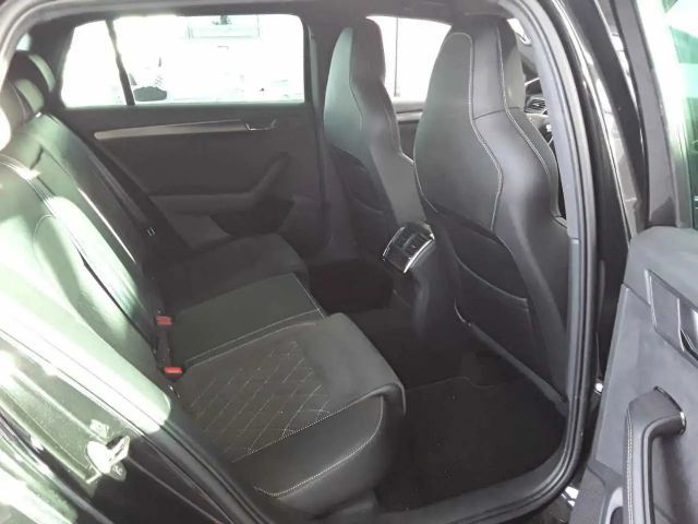 Skoda Superb 4x4 Combi Sportline