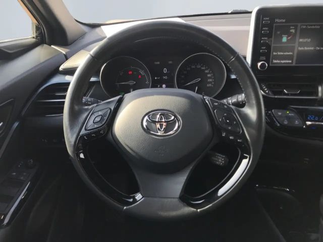 Toyota C-HR Hybride Team D