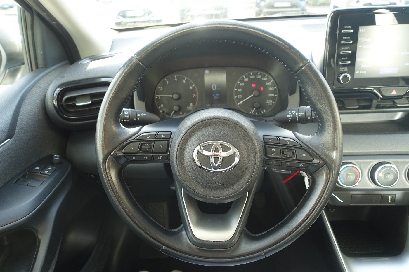 Toyota Yaris 5-deurs Basis Comfort