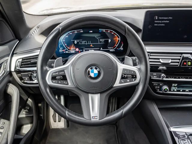 BMW 520 520d M-Sport Touring