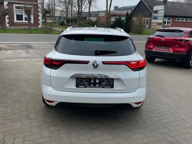 Renault Megane Combi EDC TCe 140 Techno