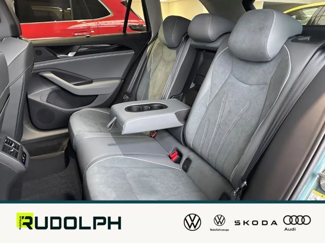 Volkswagen Passat 1.5 eTSI Business DSG