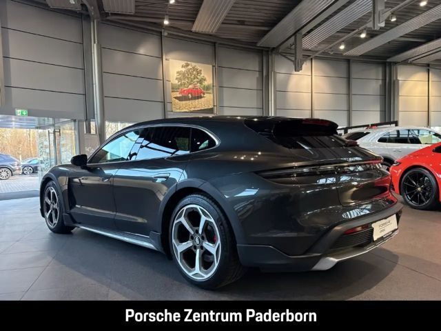 Porsche Taycan 4S Cross Turismo