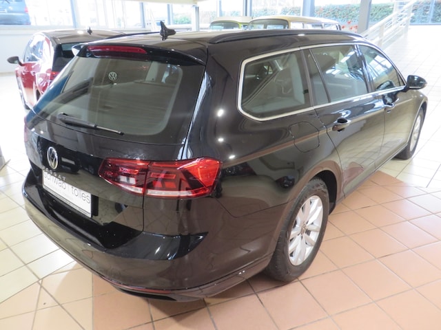 Volkswagen Passat 1.5 TSI Business DSG Variant
