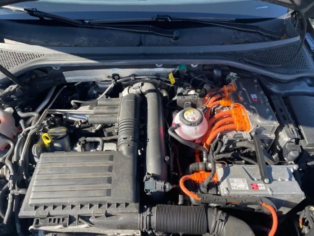 Volkswagen Passat DSG GTE Variant