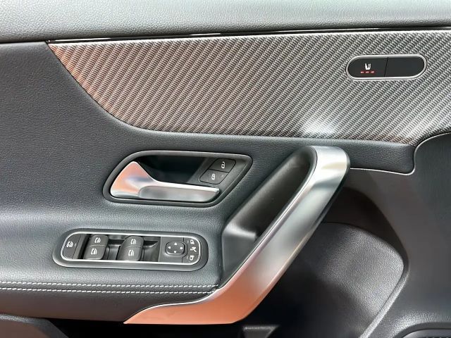 Mercedes-Benz A 200 Progressive