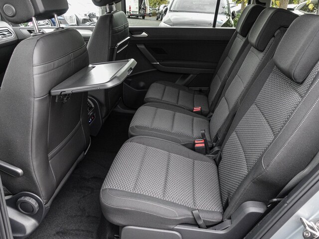 Volkswagen Touran 1.5 TSI DSG