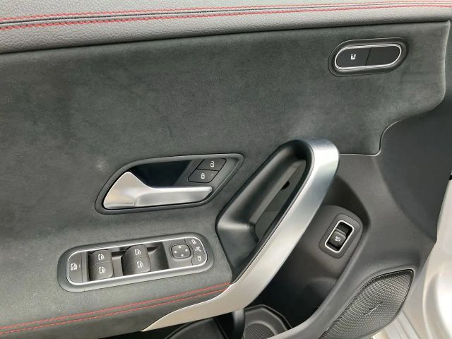 Mercedes-Benz CLA 200 CLA 200 d Shooting Brake