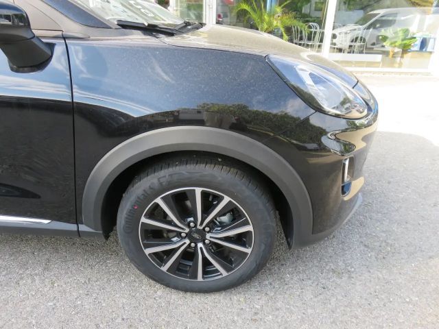 Ford Puma EcoBoost Titanium