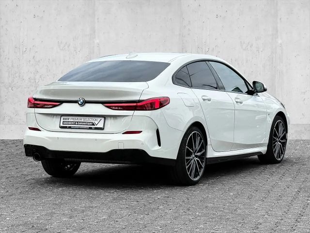 BMW 218 218i Coupé M-Sport