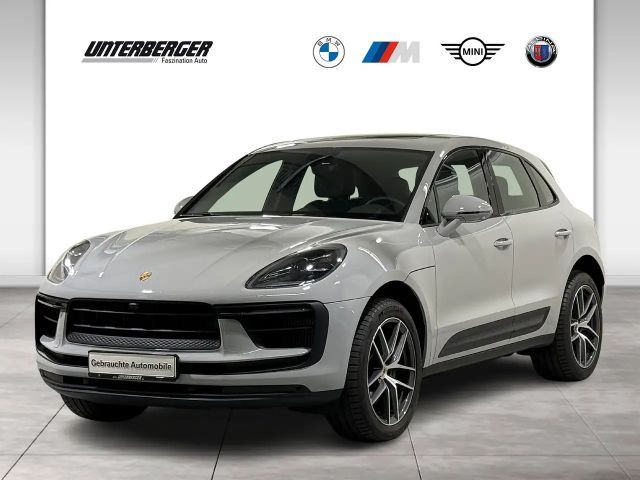 Porsche Macan S
