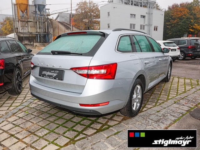 Skoda Superb 2.0 TDI Ambition Combi