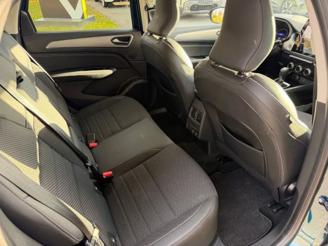 Renault Arkana E-Tech Hybrid Intens