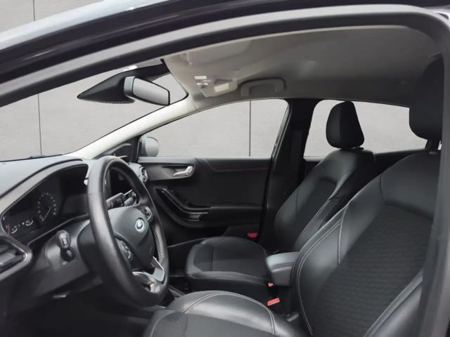 Ford Puma EcoBoost Titanium