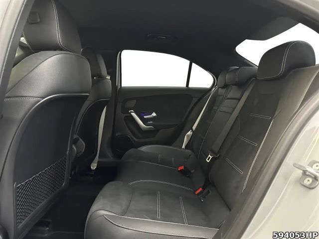 Mercedes-Benz A 200 AMG Line