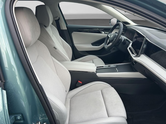 Volkswagen Passat 1.5 TSI Business DSG Variant