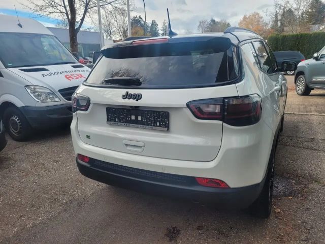 Jeep Compass Hybrid