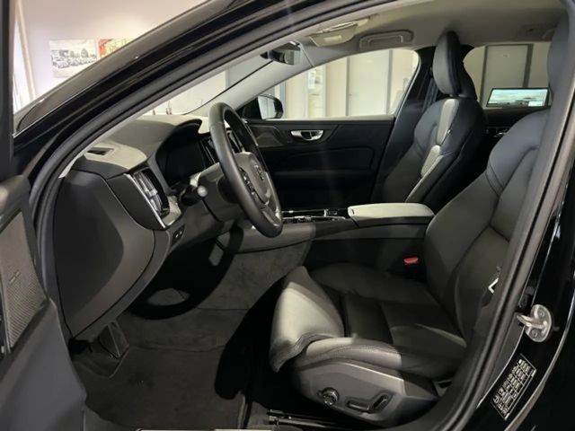Volvo V60 AWD Dark Plus Recharge T6