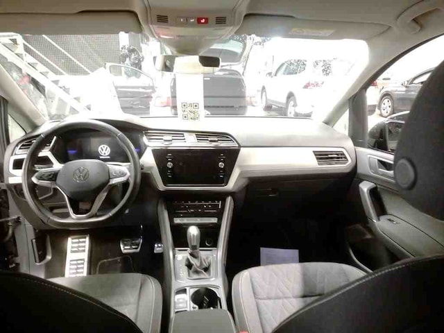 Volkswagen Touran 1.5 TSI DSG IQ.Drive Move