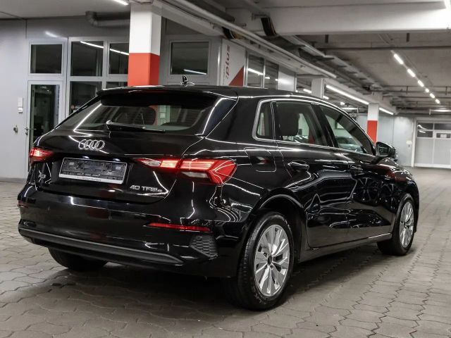 Audi A3 40 TFSI Hybride Sedan