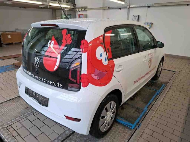 Volkswagen up! Move Move up!