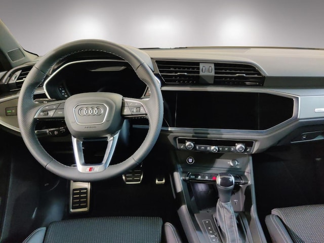 Audi Q3 35 TFSI S-Tronic