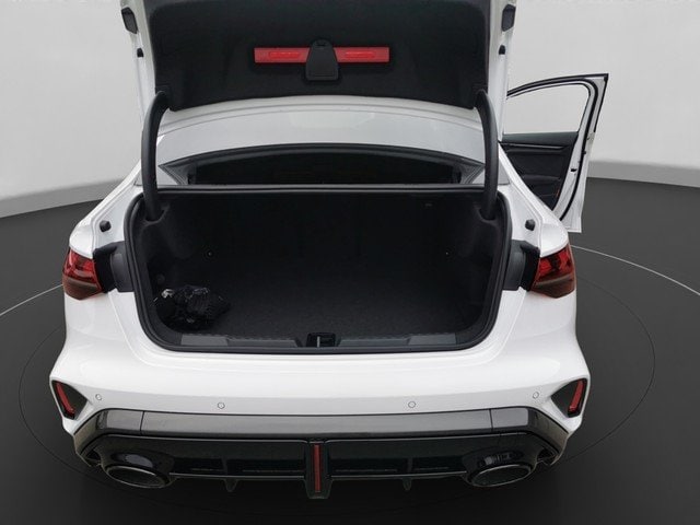 Audi RS3 Quattro S-Tronic Sedan