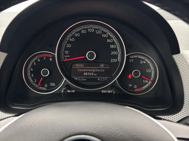 Volkswagen up! 1.0 MPI Active