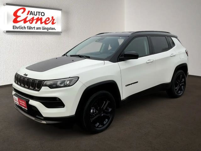 Jeep Compass 1.3 PHEV UPLAND AT